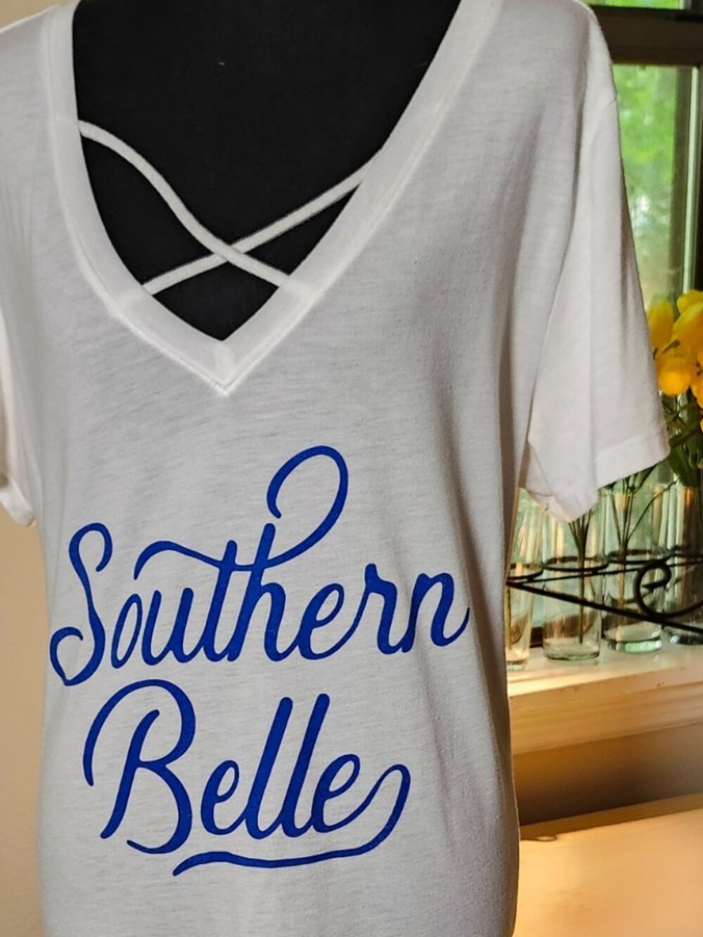 Southern Belle Boutiqe T-Shirt Size Large V-Neck Cage Strap Accent Country Chic